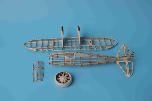 Tony Ray P-26A Peashooter 357mm [kit-to-build]