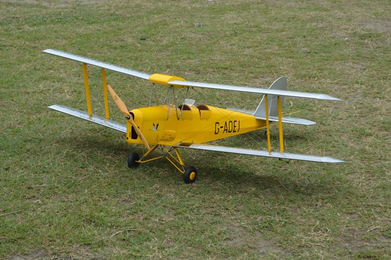 Tony Ray 1:6 DH.82 Tiger Moth 1500mm [kit-to-build] TRSS02